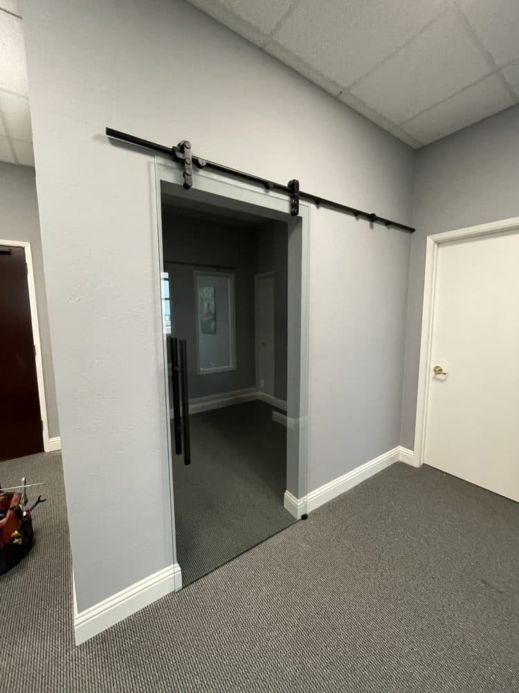 Commercial Glass Services