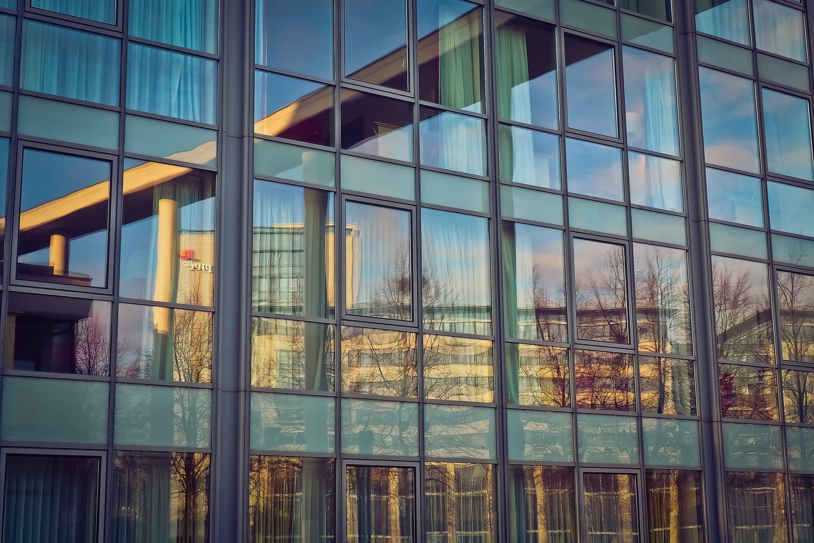Storefront Glass Installation and Storefront Glass Repair in Sacramento: What Business Owners Should Know-image